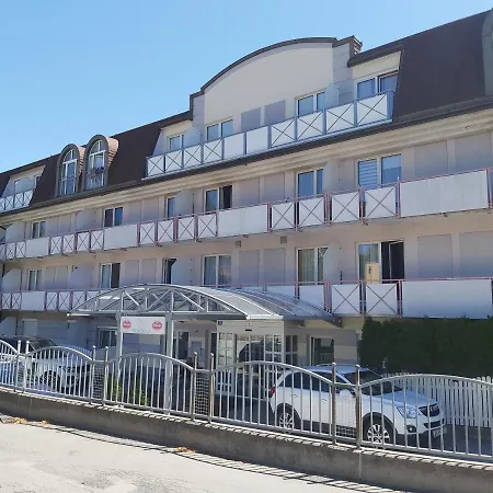 Stylish Warm Apartment Villach Exterior foto